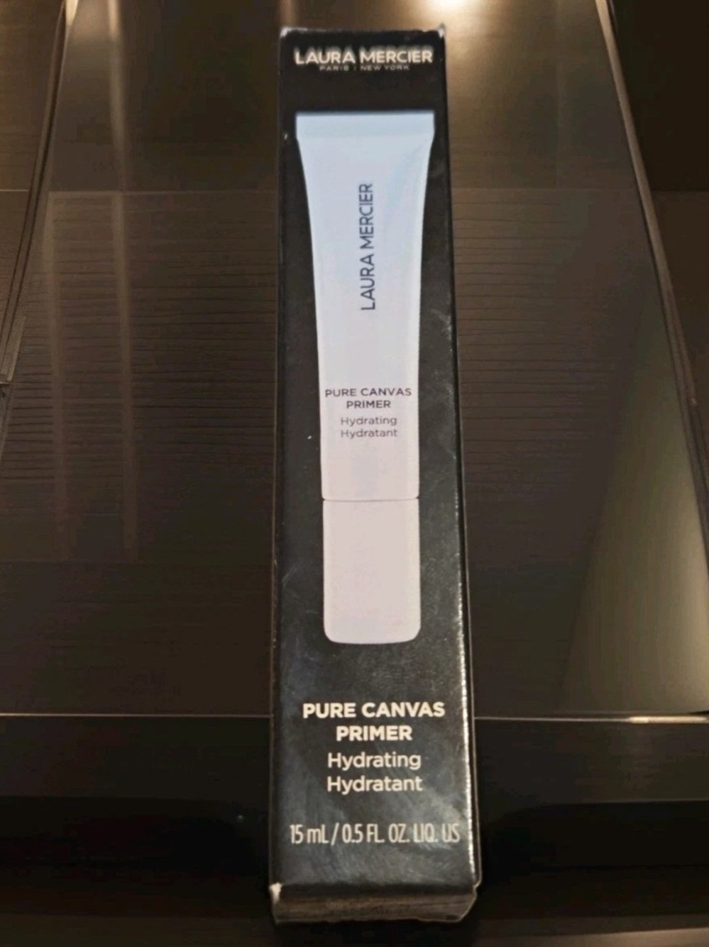 laura mercier Pure Canvas Hydrating Primer - White Tube